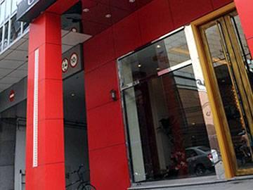 Beijing Oriental Hotel Exterior photo